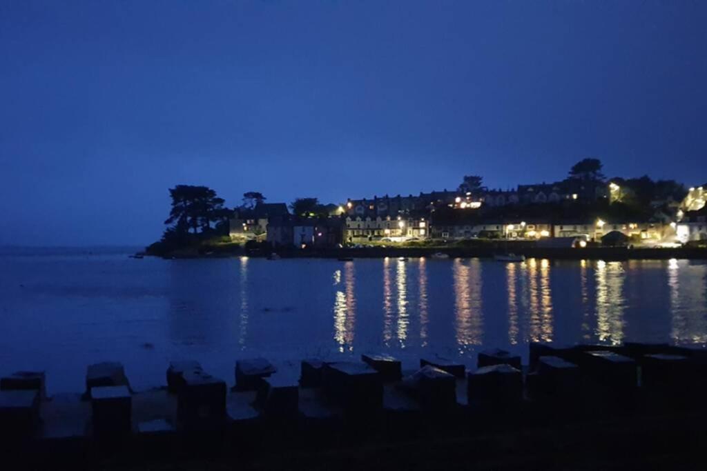 Porthmadog Harbour Town - High Street Apartment. Ngoại thất bức ảnh